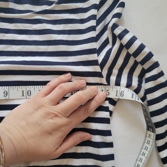 Aritzia Babaton Women Striped Dress Shirt Size Large - Picture 3 of 6